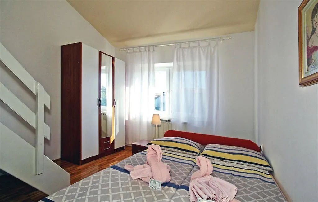 Apartment Flower Stephany 우마그 0*,  크로아티아